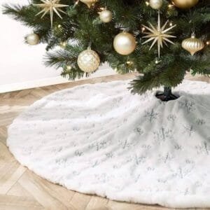 122cm christmas tree skirt with silver embroidery